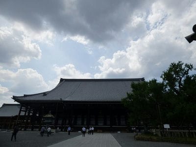 �����̐_�lDX