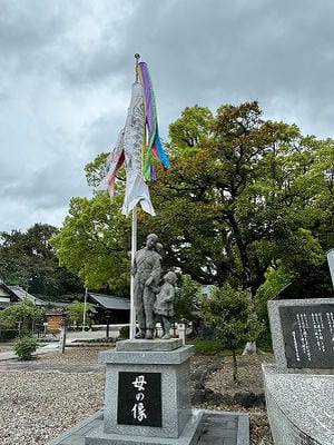 �����̐_�lDX