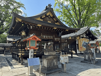 �����̐_�lDX