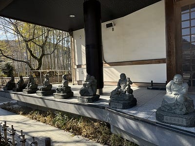 �����̐_�lDX