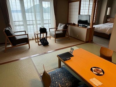 �����̐_�lDX