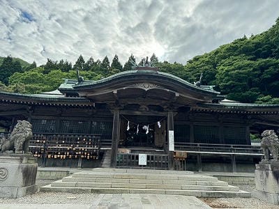 �����̐_�lDX