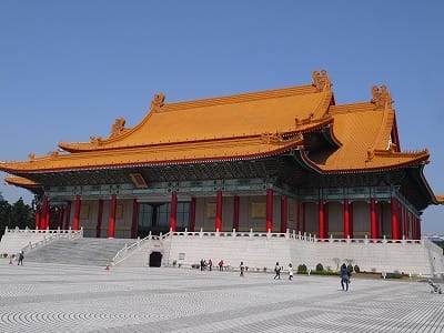 �����̐_�lDX